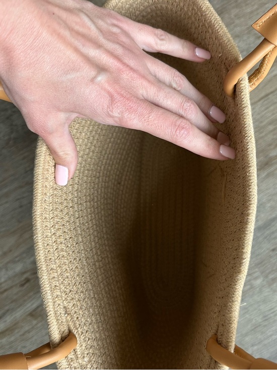 Woven Straw Tote Bag - Picture 3 of 5